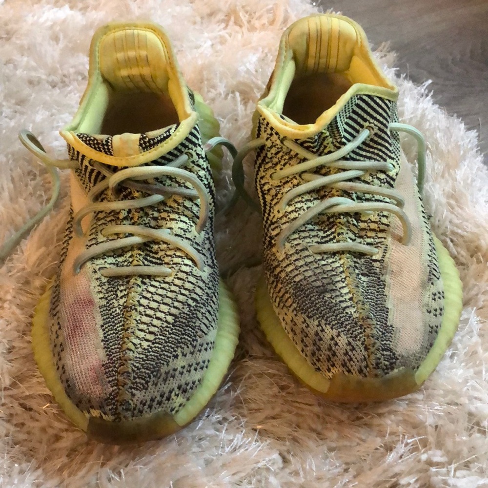 YEEZY BOOST 380